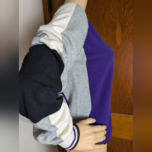 Ashland University Sweater Medium - Picture 5 of 11